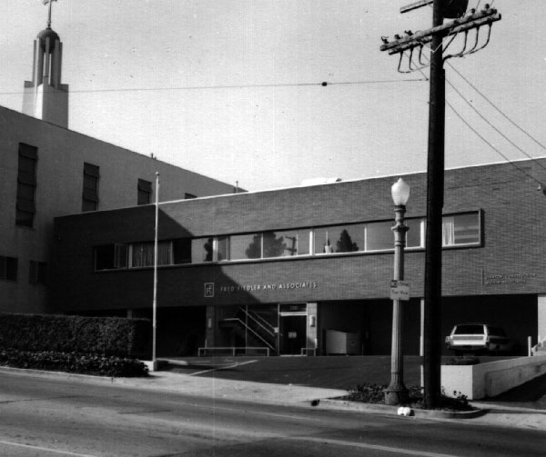 Fred Fiedler & Associates Third Street building in 1964
