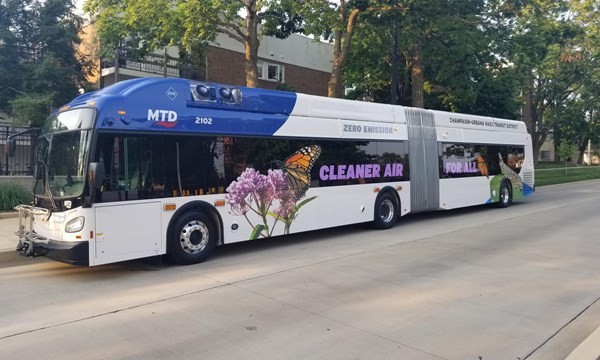 Cleaner Air hydrogen fuel-cell bus.